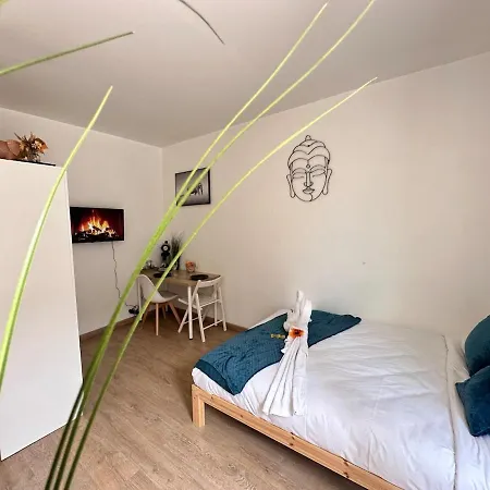 Apartment Chavalliaud 11 Cosy En Rdc Proche Centre *